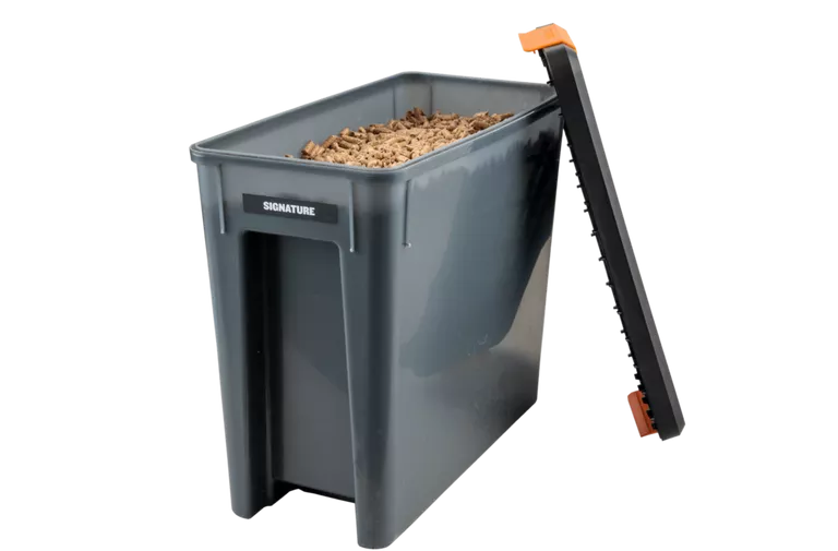 Traeger Stay Dry Pellet Bin - 16217